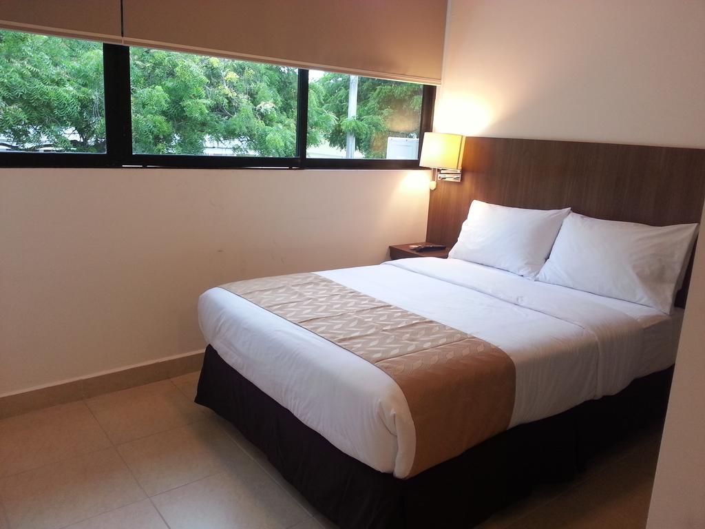 Buenavista Place Hotel Bahia de Caraquez Bilik gambar
